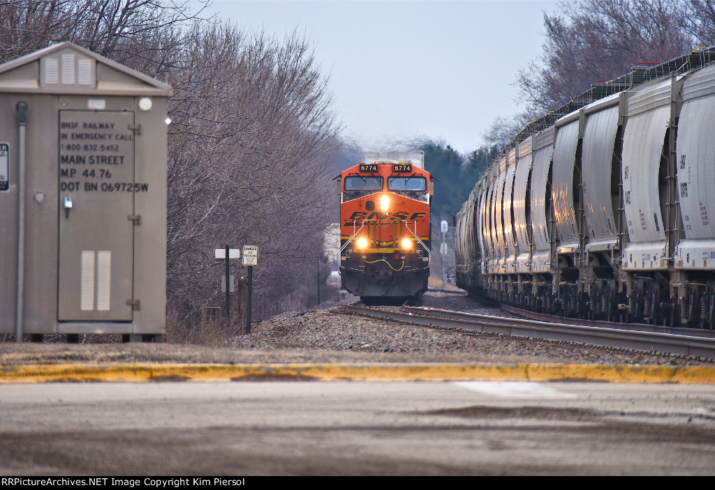 BNSF 6774 Rare Meet in Sugar Grove, IL